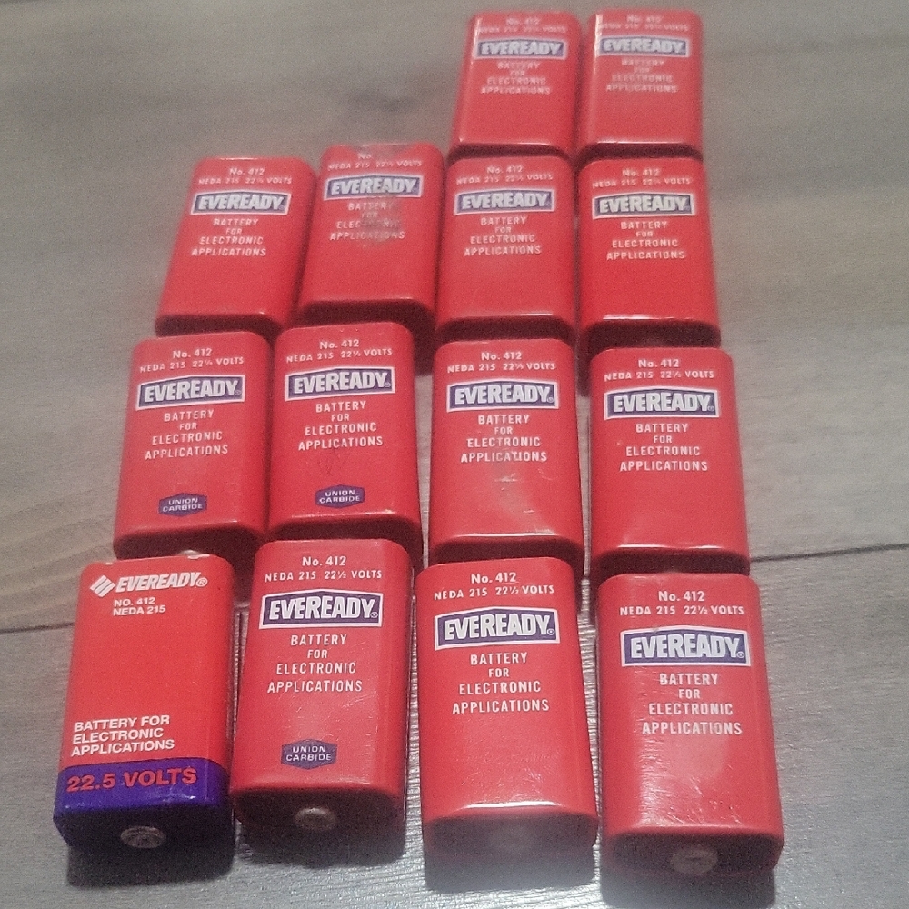 Vintage Eveready Energizer No. 412 Battery Neda 215 22 1/2 Volts Union Carbide